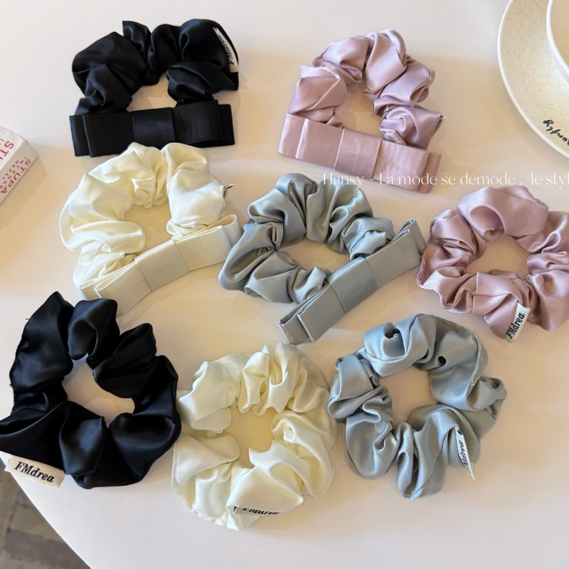 Faixas de Cabelo Elásticas de  - Satin Bow Tie avaliação e preço